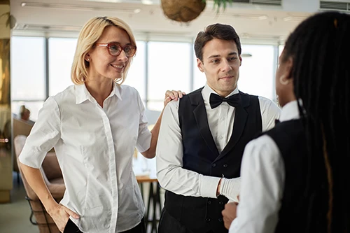 English for Hospitality Professionals