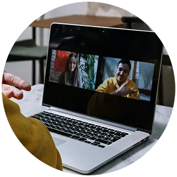 Online Group English Classes for professionals in it hr sml