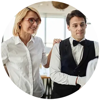 Small Group English classes for professionals in hospitality Eloqwnt sml